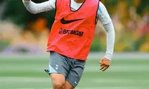 Spurs recall forward Dane Scarlett from Oxford loan amidst injury crisis