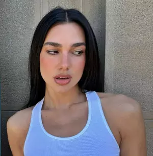 Dua Lipa terrified as fans sneak into hotel after in security lapse Dua Lipa terrified as fans sneak into hotel after in security lapse