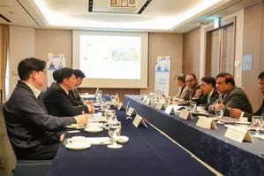 Assam CM holds meeting in Seoul on renewable energy generation