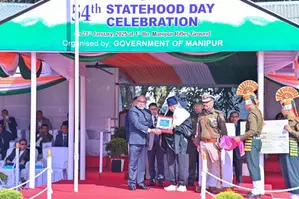 Manipur CM bats for resolving misunderstanding through talks