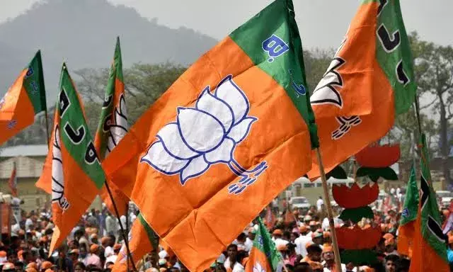 BJP’s Desperate Tactics: The Stone-Pelting Incident and the Erosion of Democracy BJP’s Desperate Tactics: The Stone-Pelting Incident and the Erosion of Democracy