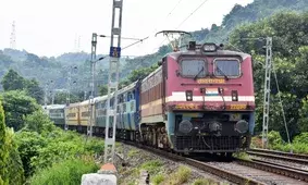Bihar: Youth shot dead in moving train in Lakhisarai