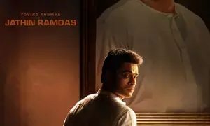 L2: Empuraan unit releases Tovino Thomas’s look in film on actor’s birthday L2: Empuraan unit releases Tovino Thomas’s look in film on actor’s birthday