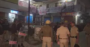 ‘Deeply distressing’: CM Fadnavis mourns loss of lives in Jalgaon train tragedy ‘Deeply distressing’: CM Fadnavis mourns loss of lives in Jalgaon train tragedy