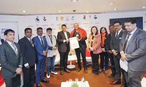 Fadnavis engages with global leaders and corporate giants at Davos for investment