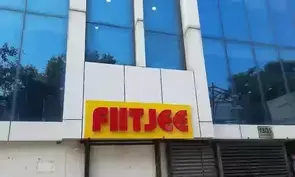 FIITJEE centres closure: Noida parents file police complaint to seek fee refund