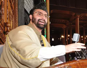 Kashmiri religious leader Mirwaiz Umar Farooq to brief JPC on Waqf Bill Kashmiri religious leader Mirwaiz Umar Farooq to brief JPC on Waqf Bill