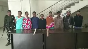 14 Maoists including 8 with collective bounties of Rs 36 lakh held in Bijapur 14 Maoists including 8 with collective bounties of Rs 36 lakh held in Bijapur