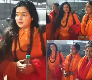 Mamta Kulkarni strikes poses with her sanyasi friends Mamta Kulkarni strikes poses with her sanyasi friends