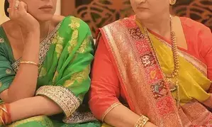 Rupali Ganguly, Alpana Buch add a hilarious twist to Sunil Grovers viral song