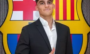 Gerard Martin signs contract extension with Barcelona till 2028