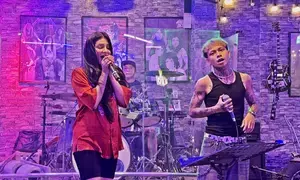 Shruti Haasan’s impromptu performance with local band in Bangkok leaves fans wanting more