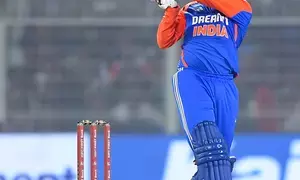 Injury scare for Abhishek Sharma ahead of second T20I in Chennai