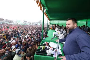 Election year: Leaders will visit Bihar, make promises & return back, says Tejashwi Yadav Election year: Leaders will visit Bihar, make promises & return back, says Tejashwi Yadav