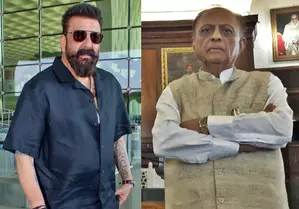 Sanjay Dutt expresses gratitude to Advocate Majid Memon on the launch of his book ‘The Memoirs’ Sanjay Dutt expresses gratitude to Advocate Majid Memon on the launch of his book ‘The Memoirs’