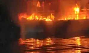 Three injured as two boats catch fire in Hyderabad’s Hussain Sagar lake