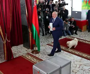 Lukashenko leads in Belarus presidential election: Exit poll Lukashenko leads in Belarus presidential election: Exit poll