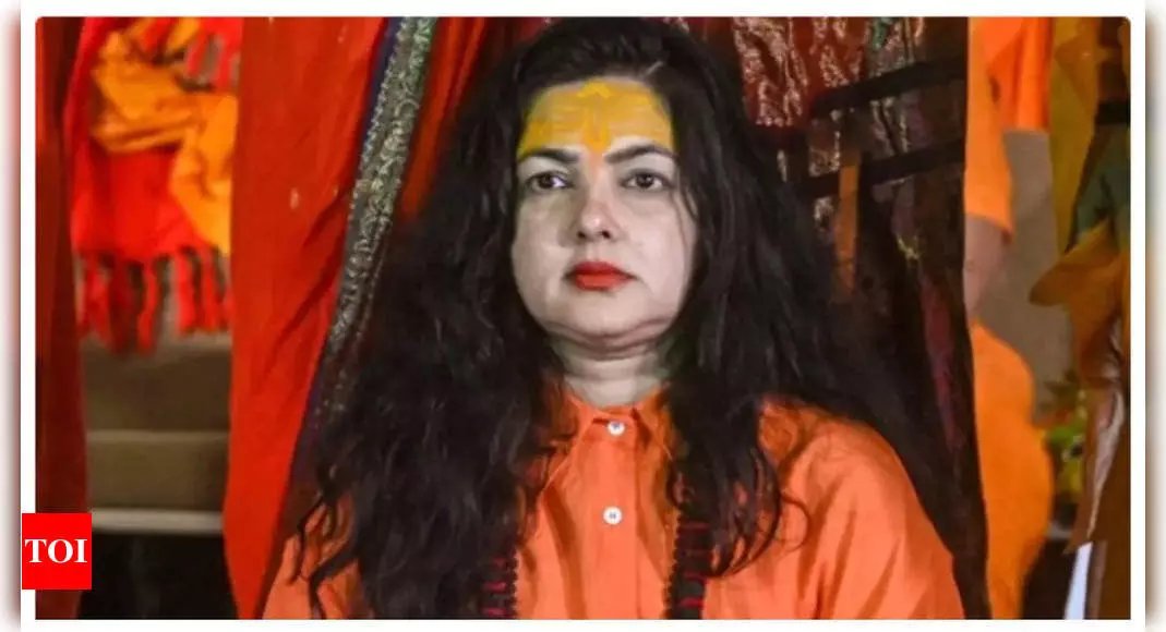 Mamta Kulkarni: Bollywoods controversial actress, who is now living a spiritual life as Sadhvi; Know her net worth Mamta Kulkarni: Bollywoods controversial actress, who is now living a spiritual life as Sadhvi; Know her net worth