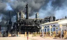 Fire persists at Sudans largest oil refinery following armys recapture
