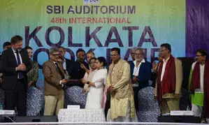 Mamata Banerjee remembers Netaji’s connections with Germany at Kolkata Book Fair