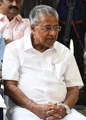 Pinarayi Vijayan faces backlash for urging Kerala Guv to commute sentence of murder convict Pinarayi Vijayan faces backlash for urging Kerala Guv to commute sentence of murder convict