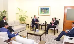 Amid growing concerns, IMF cautions Pakistan to be patient on demands from private sector