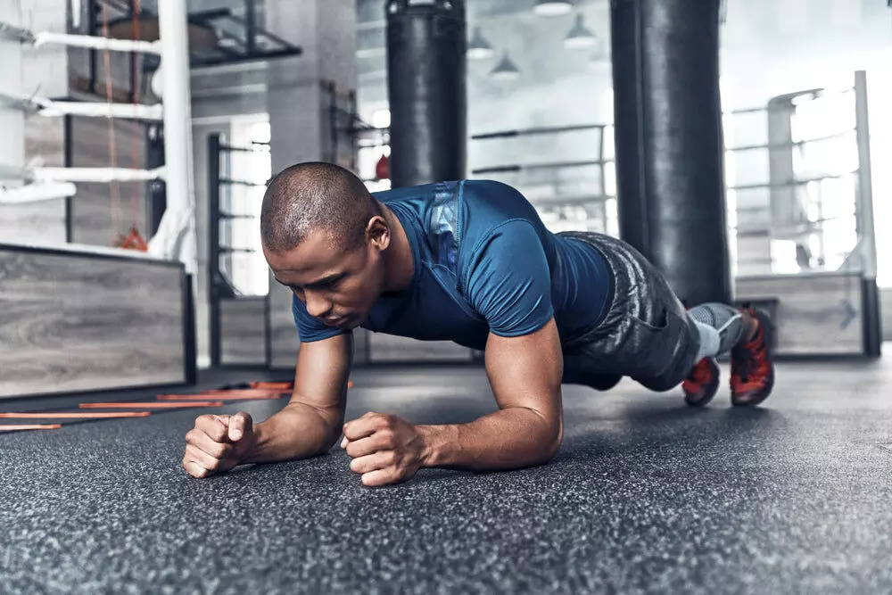 Forearm plank: An effective exercise for building physical strength and balance; learn its key insights Forearm plank: An effective exercise for building physical strength and balance; learn its key insights