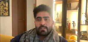 Boxer Vijender Singh supports PM Modis fitness initiative, asks people to support the movement