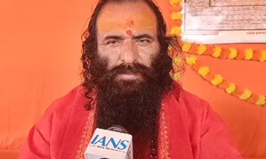 Spiritual leader backs PM Modi’s pitch for a healthy lifestyle