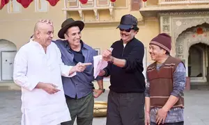 Here’s how director Priyadarshan’s birthday was celebrated on ‘Bhoot Bangla’ set Here’s how director Priyadarshan’s birthday was celebrated on ‘Bhoot Bangla’ set