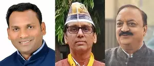 Setback for AAP as three MLAs resign ahead of Delhi polls