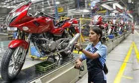 Indias 2-wheeler market set to hit new peak next year with 8-10 pc growth