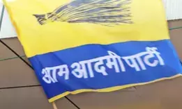 Setback to AAP as 8 MLAs resign just five days ahead of Delhi polls (Ld)