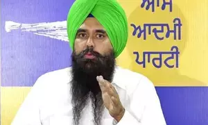 AAP slams Union Minister Ravneet Bittu’s statement on raid on Punjab CM in Delhi