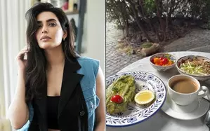 Karishma Tanna offers a glimpse into her Sunday breakfast Karishma Tanna offers a glimpse into her Sunday breakfast