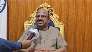 IT concessions in Union Budget a boon for middle class: Bengal Guv IT concessions in Union Budget a boon for middle class: Bengal Guv