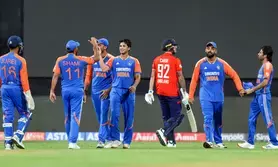 Harbhajan urges Abhishek to bowl more, says he possesses qualities of a good left-arm spinner