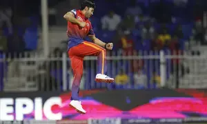 ILT20 Season 3: Qais, Naib lead Dubai Capitals to dominant win over Desert Vipers