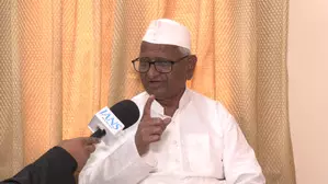 Kejriwal busy with power & money, does not think of country: Anna Hazare (IANS Interview)