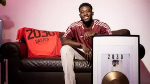 Canada captain Alphonso Davies signs 5-year contract extension at FC Bayern
