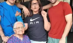 Archana Puran Singh gets sandwiched in the ‘Baap vs Bete’ gym challenge