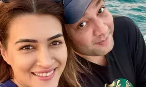 Kriti Sanons special birthday wish for Varun Sharma: May this year be the best one so far Kriti Sanons special birthday wish for Varun Sharma: May this year be the best one so far