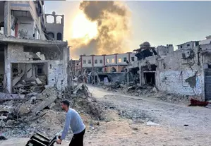 PLO, Hamas reject Trumps statement on relocating Gazans