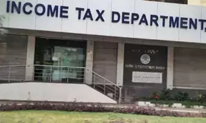 I-T dept raids more than 30 locations in Karnataka