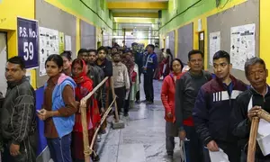 Delhi dangal: Higher voting in trans-Yamuna areas till 1 pm; Sisodia alleges wrongdoings