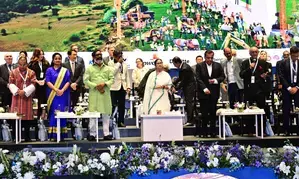 CM Hemant Soren invites entrepreneurs to invest in Jharkhand at Bengal Global Business Summit