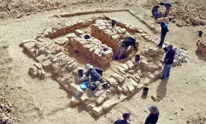Excavation in 2,500-year-old tomb compound in Israel reveals ancient trade routes