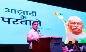 Rahul Gandhi mispronounces Jaglal Chaudhary’s name thrice in Patna