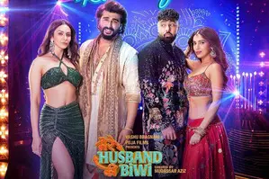 Mere Husband Ki Biwi song Gori Hai Kalaiyan will remind you of the filmy charm from the 90’s