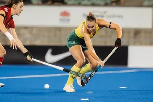 FIH Pro League: Hockeyroos keep home fans happy in soggy Sydney; Kookaburras lose shoot-out